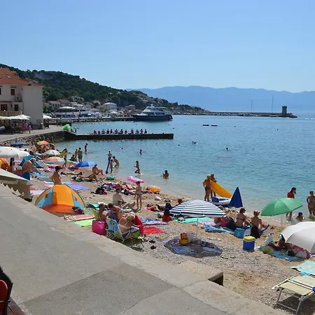 Sandi Apartamento Baška